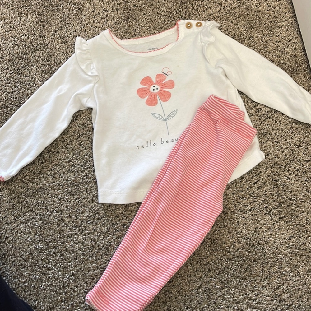 Baby girl Carters outfit set